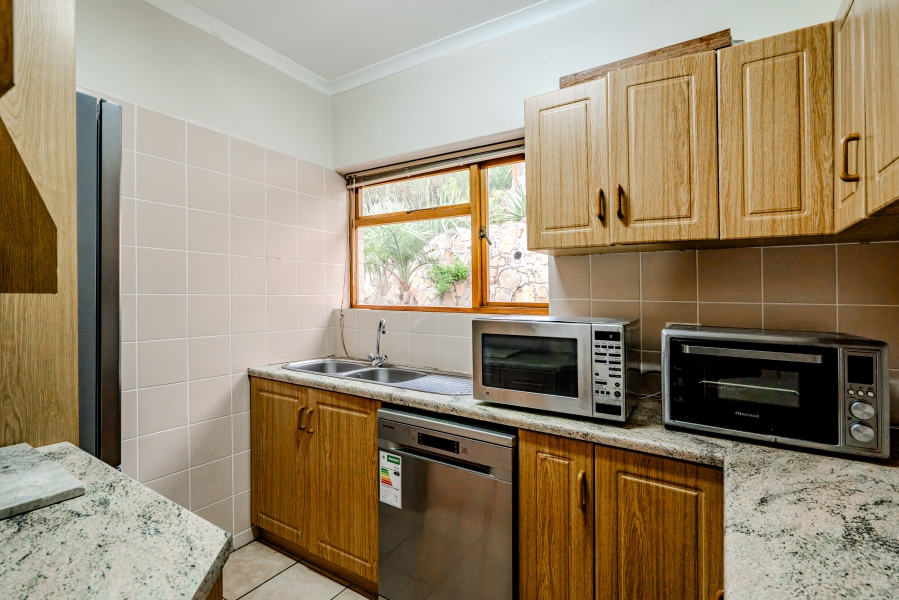 5 Bedroom Property for Sale in Camps Bay Western Cape